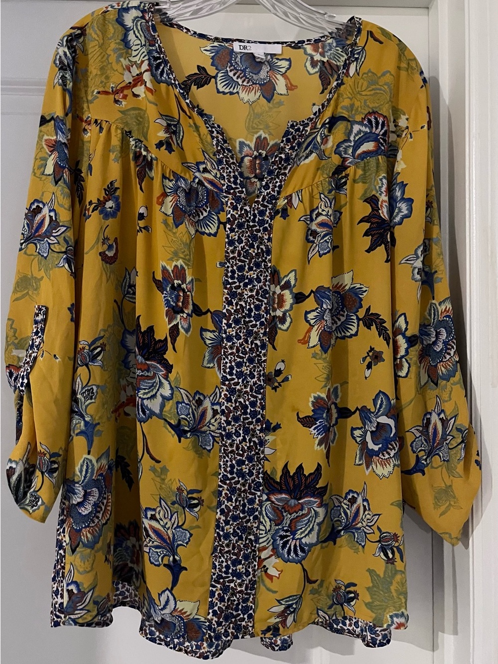 DR2 Yellow Floral V-Neck Tunic with Blue Trim